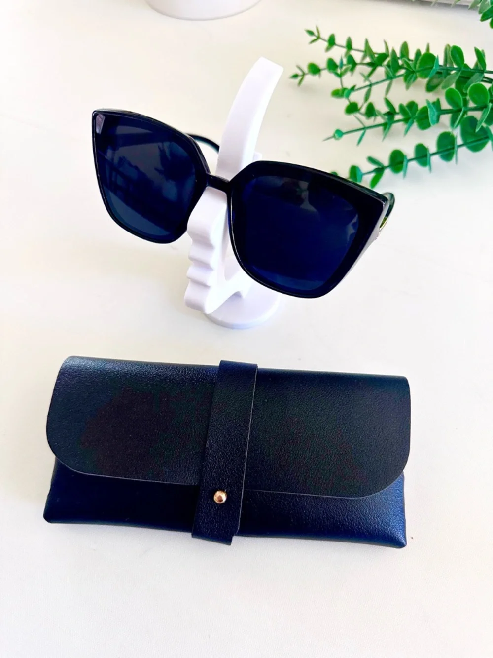 Unbranded stylish black